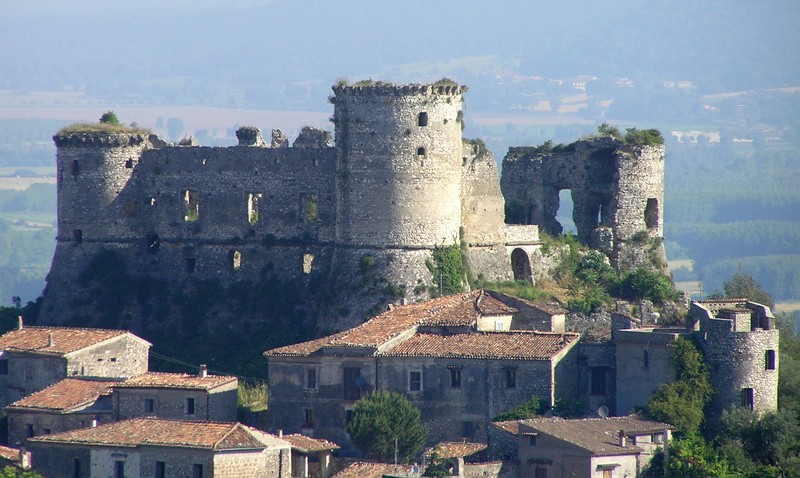 Castello di Vairano Patenora