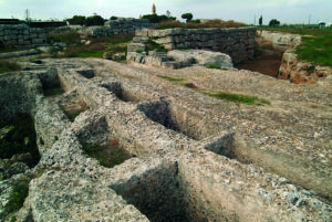 Mostra archeologica "Storie di Messapi: Manduria, oltre le mura", Manduria