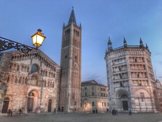Que voir à Parme : Piazza Duomo, Parme ©Photo Francesca Cavalca
