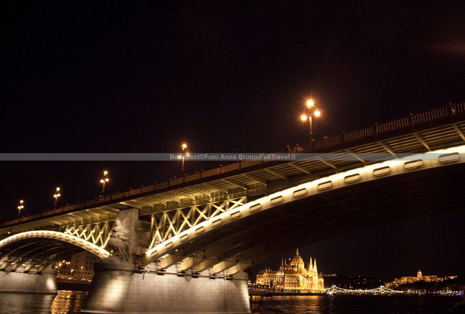 Boedapestbrug ©Foto Anna Bruno/FullTravel.it