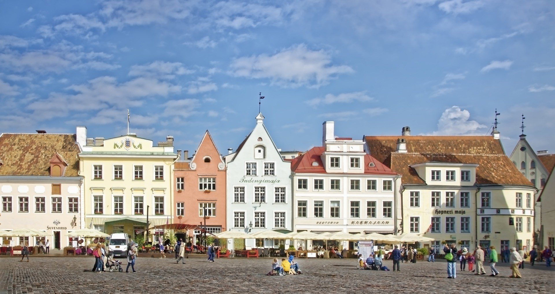 Stadhuisplein, Tallinn