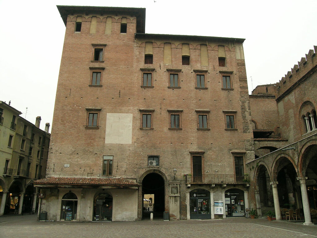 Palazzo Podestà, Mantova