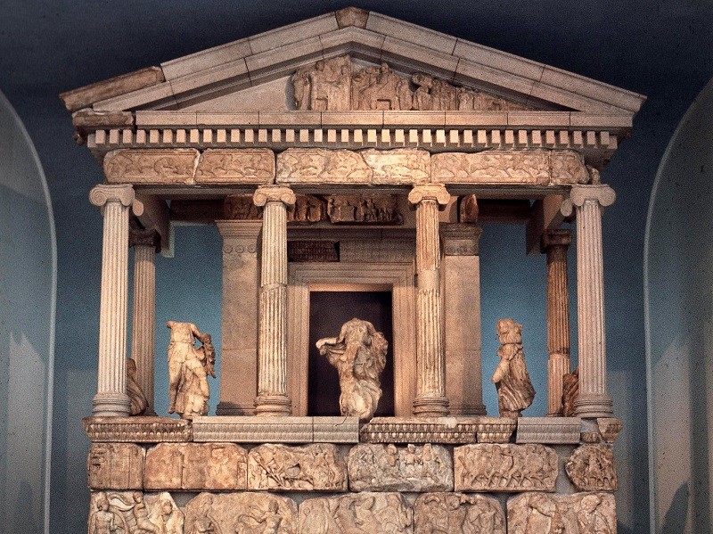 Il monumento delle Nereidi di Xanto ©Foto The Trustees of the British Museum