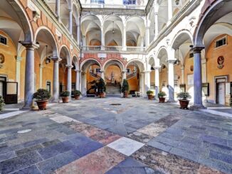 Il cortile interno di Palazzo Doria Tursi, Genova – Foto Maurizio Beatrici