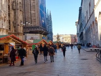 Christmas markets in Piazza Duomo, Milan