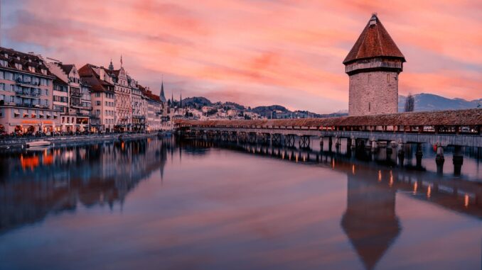 Paesaggio della Svizzera - Foto di B. Hochsprung