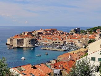 Vista de Dubrovnik, Croácia - Foto de neufal54
