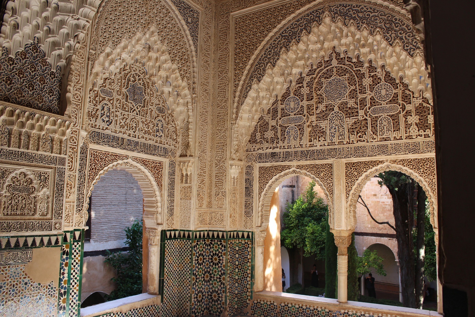 Interno dell'Alhambra, Granada - Foto di shrutimkrishnan