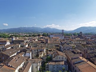Vista di Lucca, Toscana