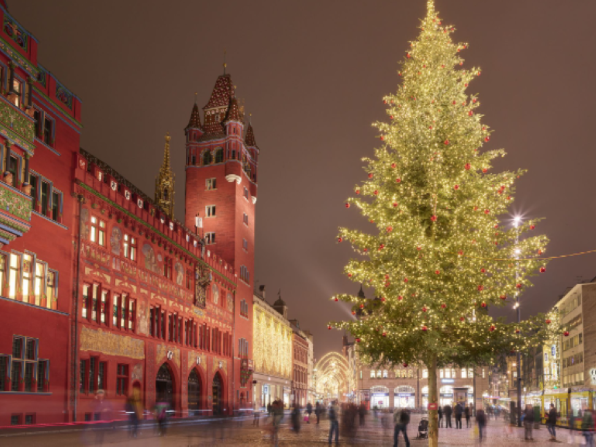 Basilea a Natale, piazza del Municipio