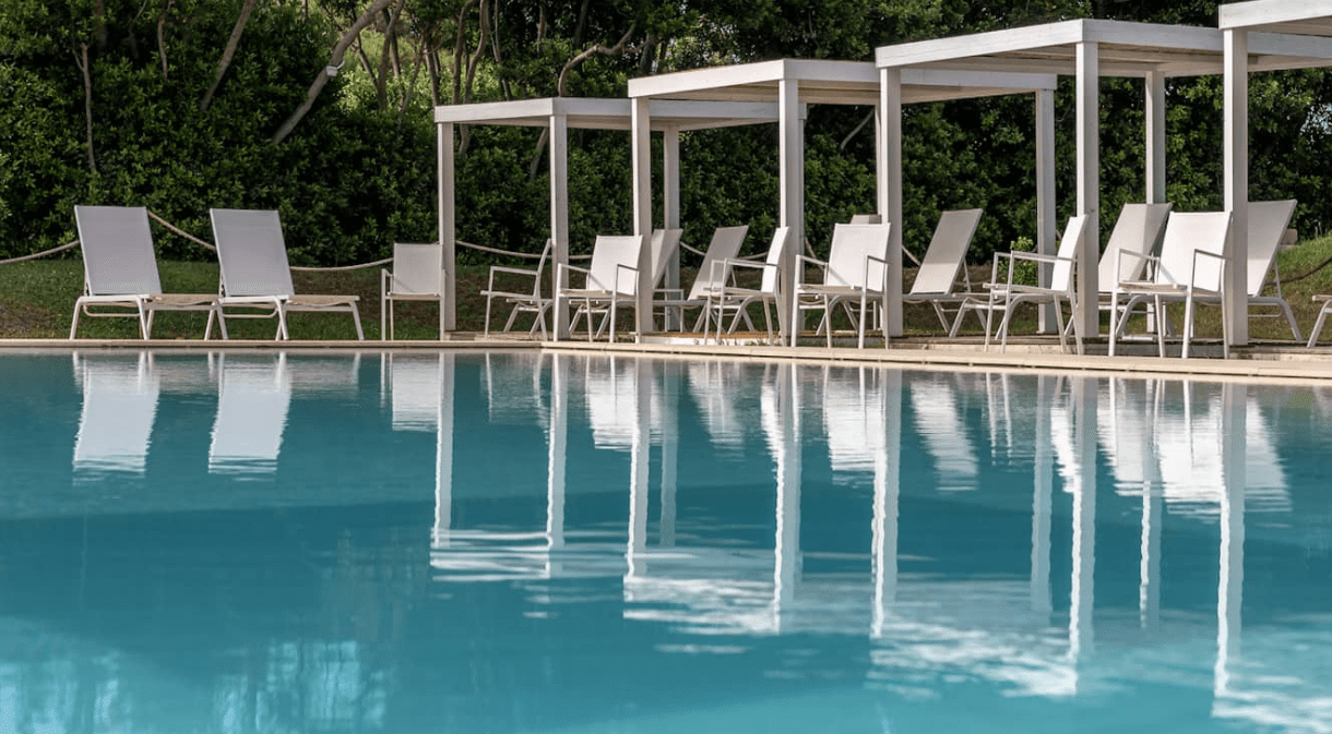 Piscina Masseria Mongiò, Salento