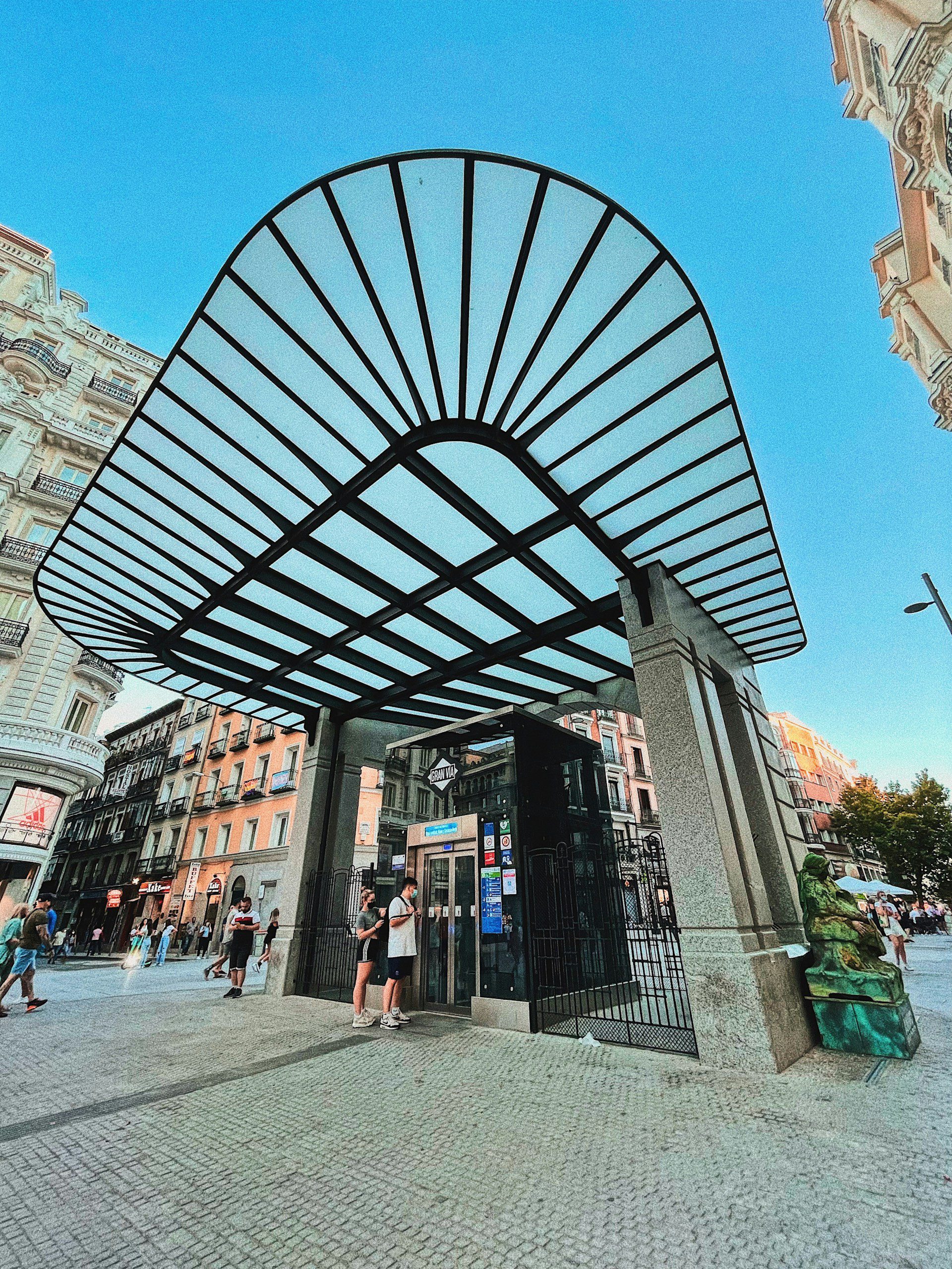 Metro Calle de la Montera, Madrid - Foto di Álvaro Bernal U