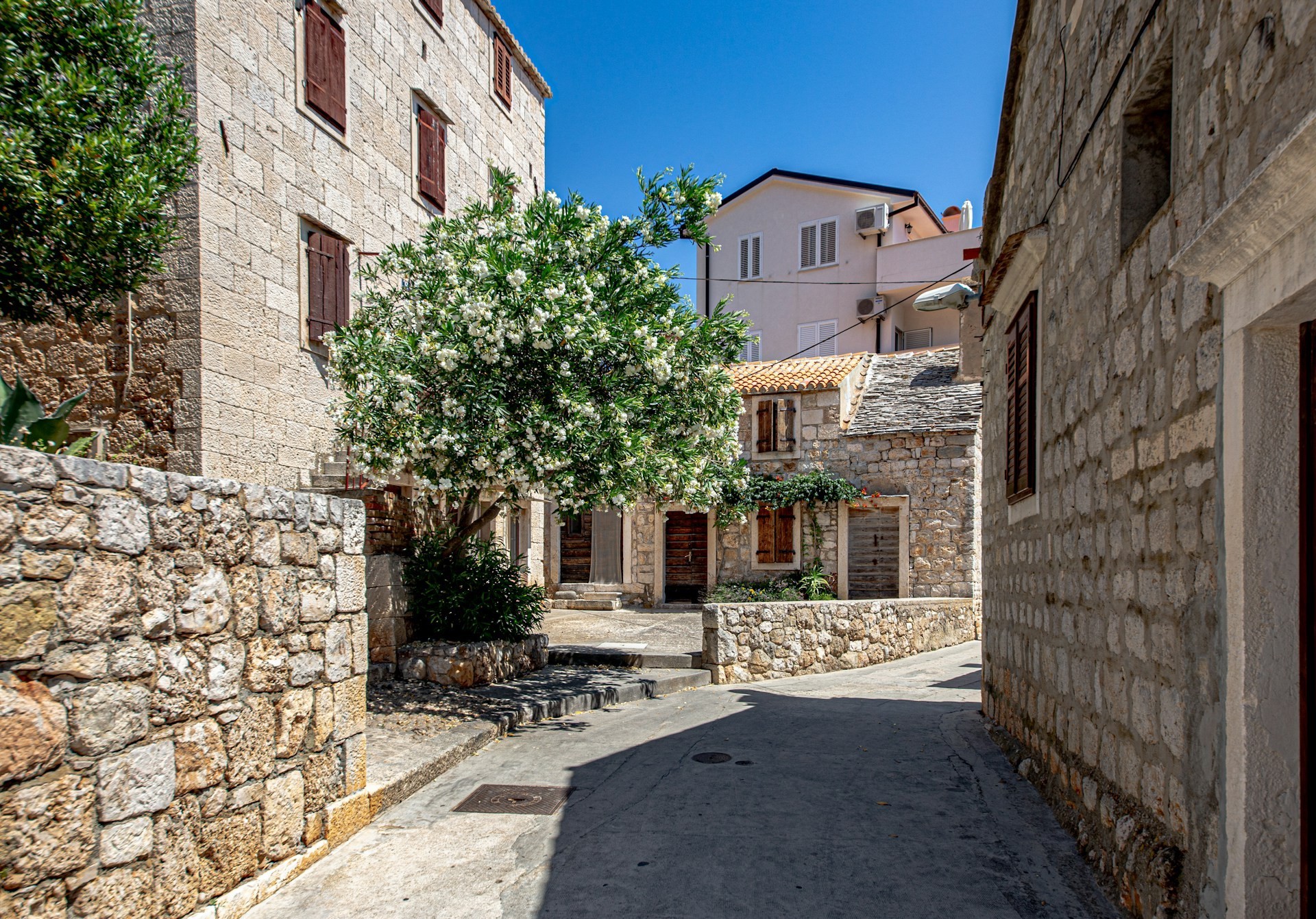 Komiža Vis, Kroatië - Foto door Håkon Grimstad U