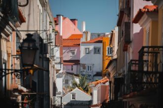 Scorcio di Lisbona - Foto Davey Gravy U+