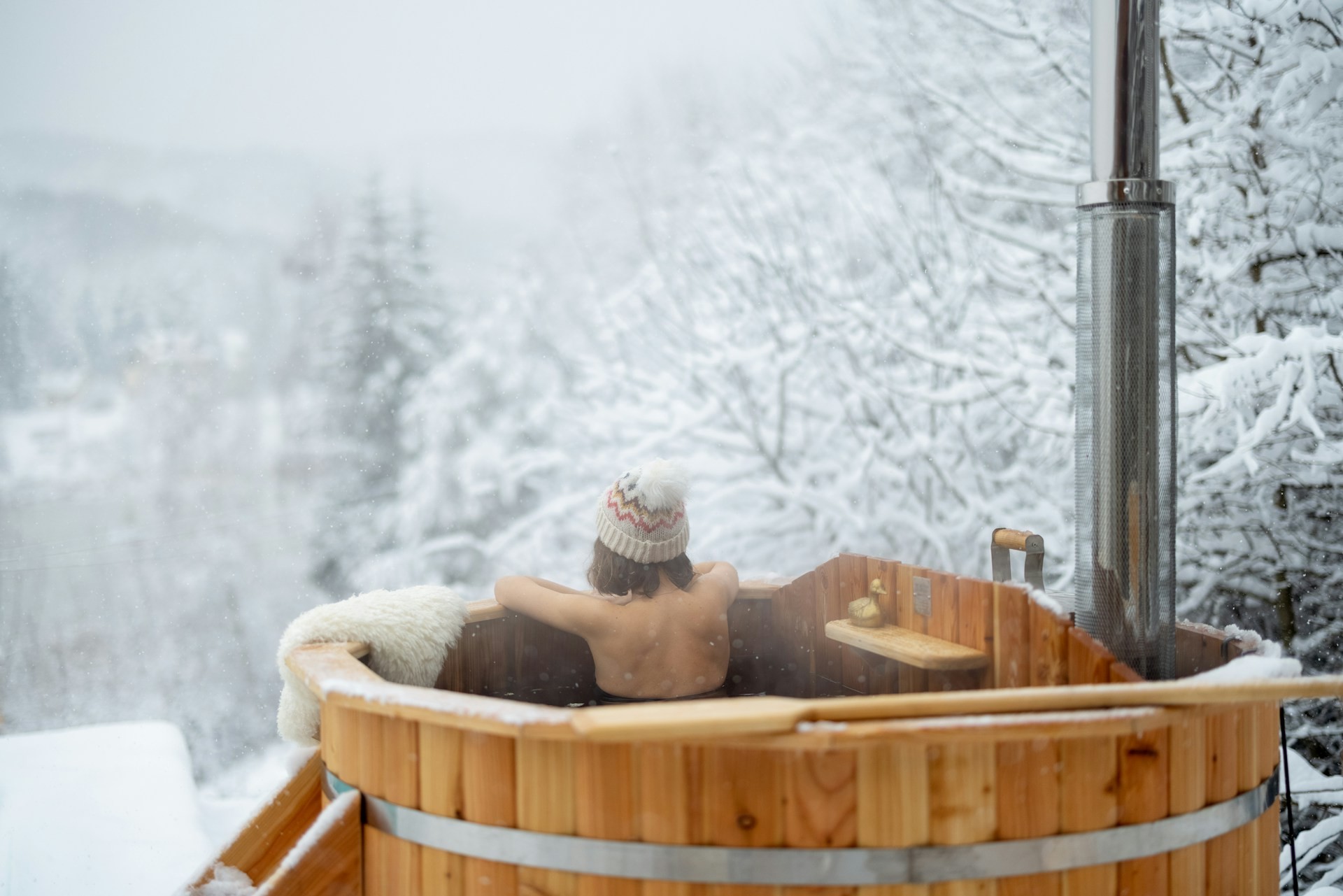 Bain chaud dans la neige - Photo U+