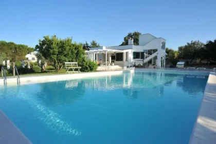 Casa Nel Verde Con Giardino E Piscina Privata a Polignano a Mare | Alloggi X FullTravel