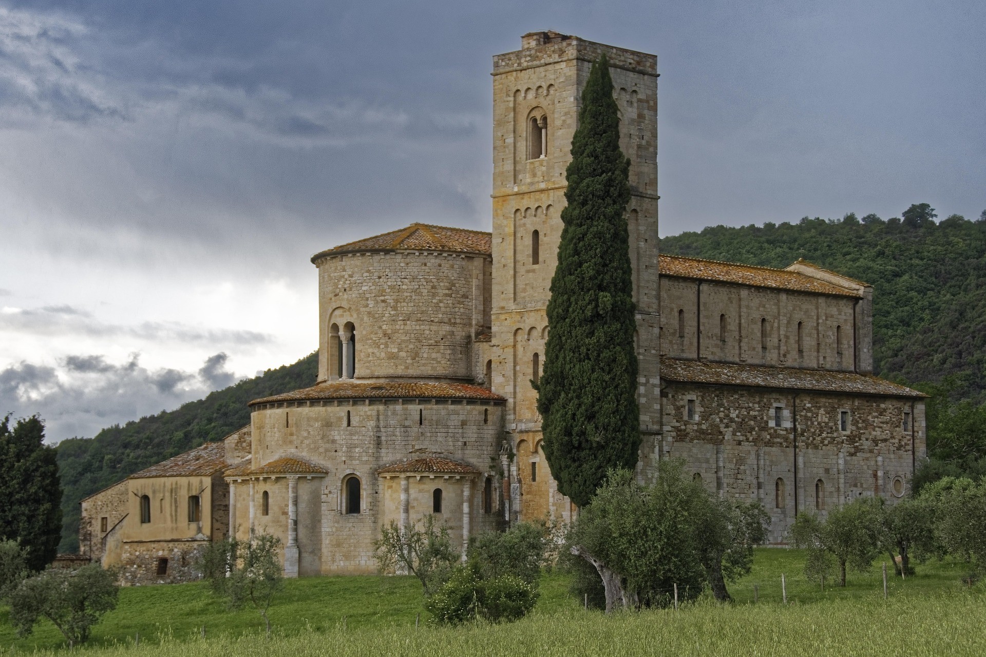 Abbazia di Sant’Antimo, Val D'Orcia Toscana - Foto Makalu Pix