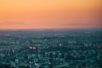 Panorama di Tirana, Albania - Foto Valter Zhara Pexels