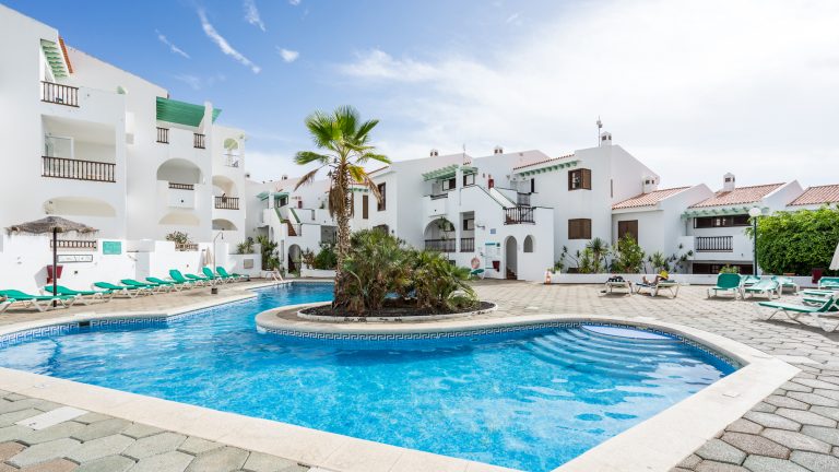 Volo + Hotel Alghero - Costa Adeje - BLUESEA Apartamentos Callao Garden da 1783.94€