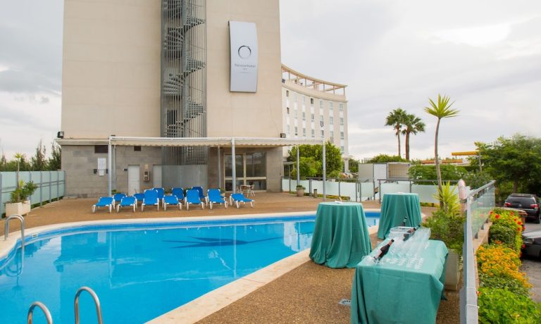 Volo + Hotel Genova - Costa di Valencia, Spagna - Flag Hotel Valencia da 354.58€