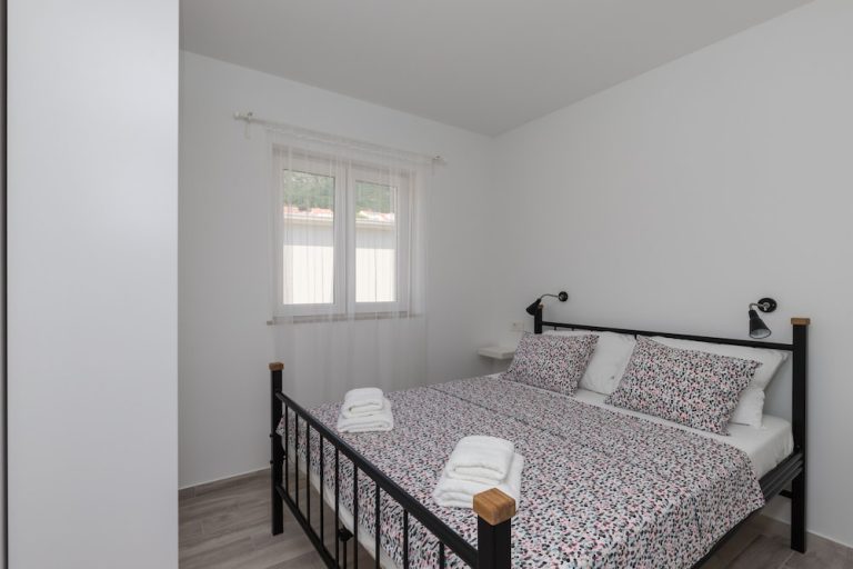 Volo + Hotel Bari - Dubrovnik - Apartments Siblings da 299.19€