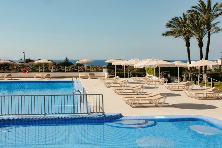 Volo + Hotel Bari - Mahon - Minura Sur Menorca da 790.78€