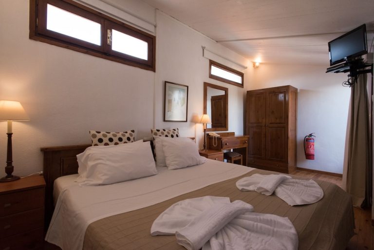 Volo + Hotel Bari - Platanias (Crete) - Proimos Maisonnettes da 456.26€