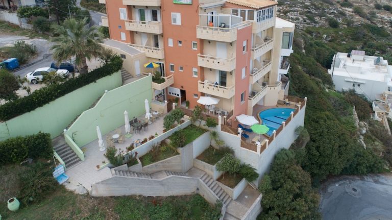 Volo + Hotel Catania - Rethymno - Eliza Apartments da 380.05€