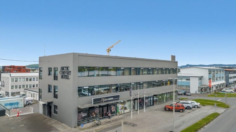 Volo + Hotel Bari - Reykjavik - Arctic Comfort Hotel da 581.45€