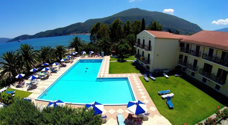 Volo + Hotel Bari - Sami - Sami Beach Villas Thalia da 737.62€