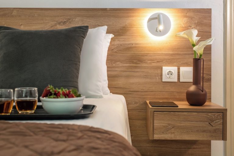 Volo + Hotel Bologna - Agia Pelagia - Creta - Belvedere Village da 147.44€