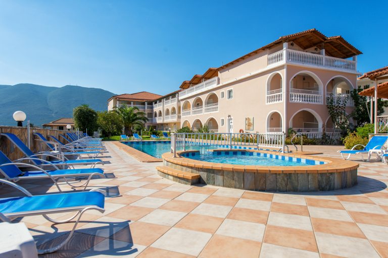 Volo + Hotel Milano - Alikanas - Plessas Palace da 239.95€