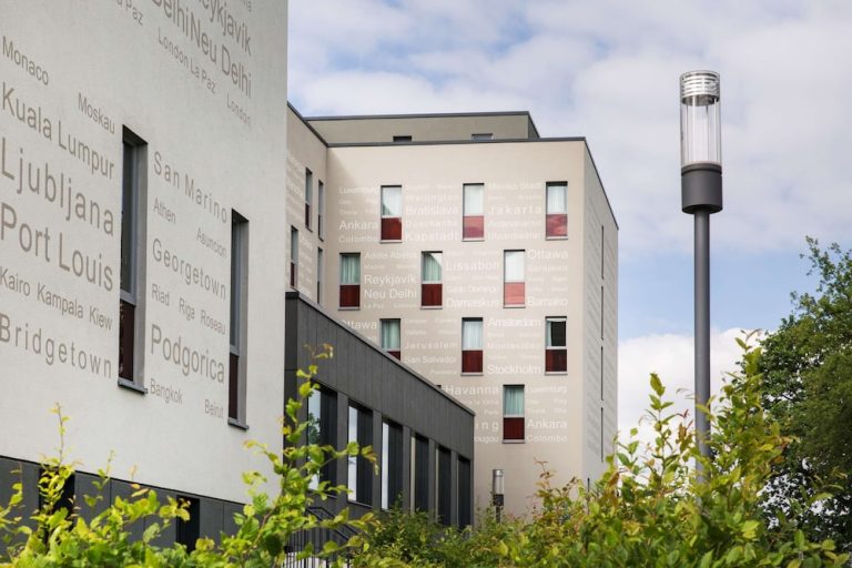 Volo + Hotel Bologna - Berlino - IntercityHotel Berlin Airport Area North da 285.06€