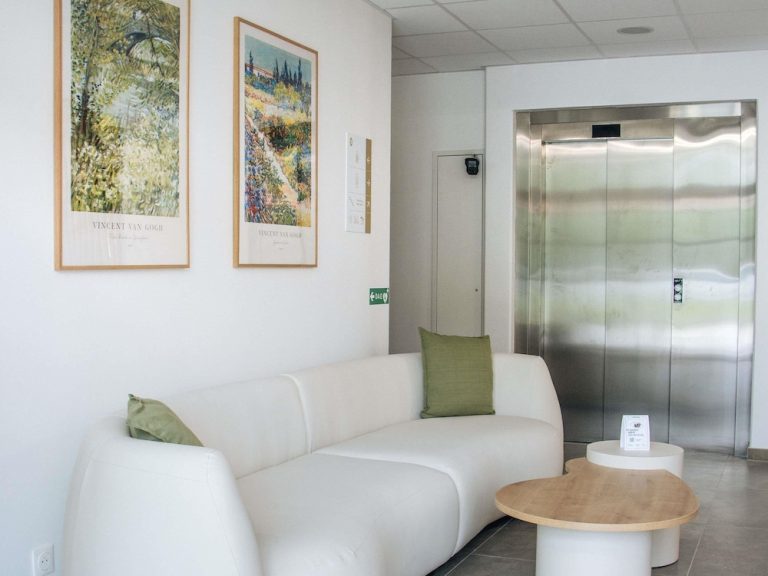 Volo + Hotel Bologna - Bordeaux - Adagio Access Bordeaux Sud Pessac da 602.67€