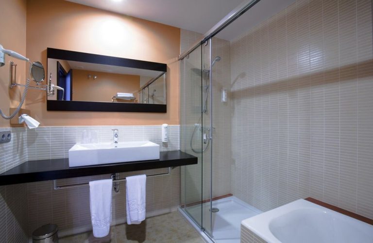 Volo + Hotel Firenze - Cala Galdana - Hotel Loar Ferreries da 690.19€