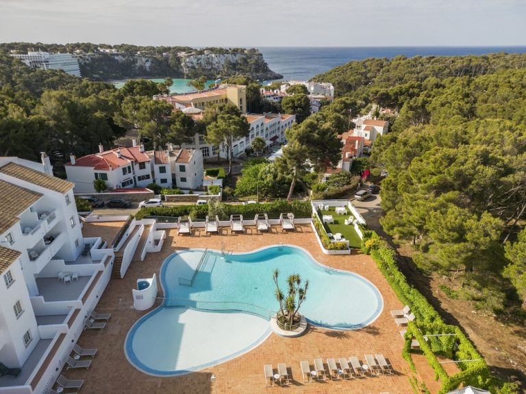 Volo + Hotel Catania - Cala Galdana - Ilunion Menorca da 1059.9€