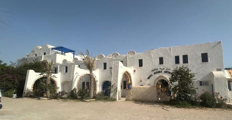 Volo + Hotel Bologna - Città di Djerba Midun - Hôtel Djerba Authentique - Au centre de Midoun da 708.29€