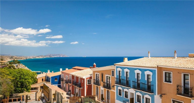 Volo + Hotel Milano - El Campello - Occidental Pueblo Acantilado da 277.88€