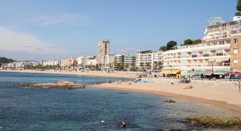 Volo + Hotel Bologna - Lloret de Mar - Hotel la Palmera & Spa da 203.51€