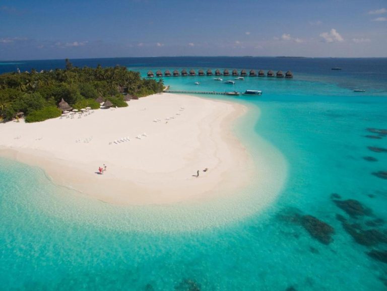 Volo + Hotel Bari - Maldive, Oceano Indiano - Thulhagiri Island Resort & Spa da 1438.3€