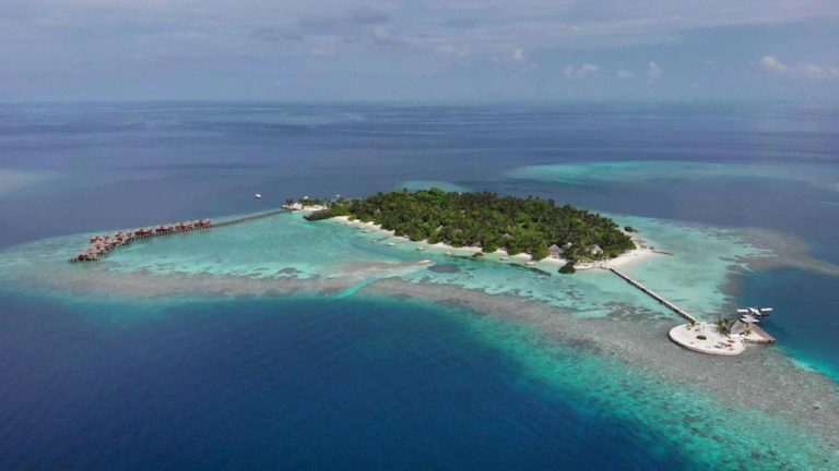Volo + Hotel Firenze - Mathiveri - Nika Island Resort & Spa, Maldives da 2017.99€