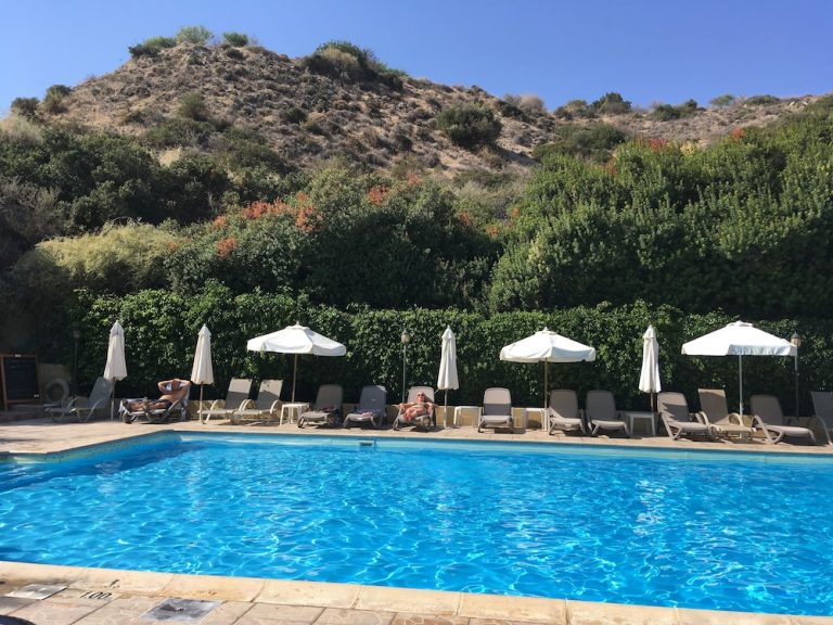 Volo + Hotel Napoli - Pissouri - Kotzias Beach Apartments da 207.72€