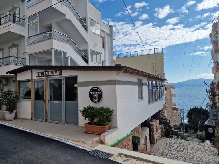 Volo + Hotel Bologna - Riviera Albanese - Hotel Prishtina Sarande da 97.59€