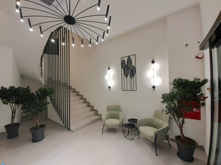 Volo + Hotel Bologna - Rodi città - Elite Centre da 444.27€