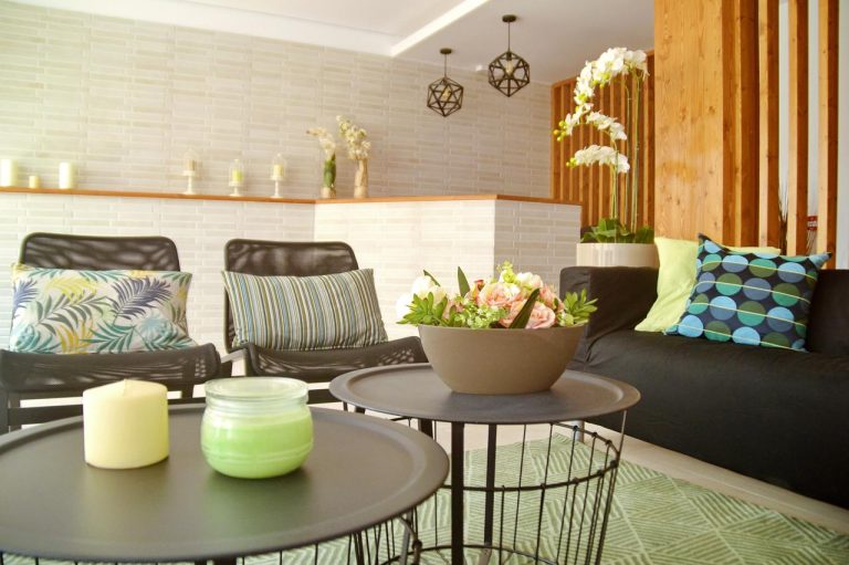 Volo + Hotel Bologna - Santa Maria,Isola di Sal - Ouril Hotel Julia da 956.37€