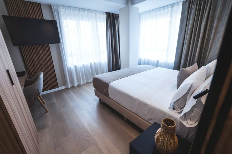 Volo + Hotel Bologna - Santa Pola - Hotel Gaudea Santa Pola da 454.12€