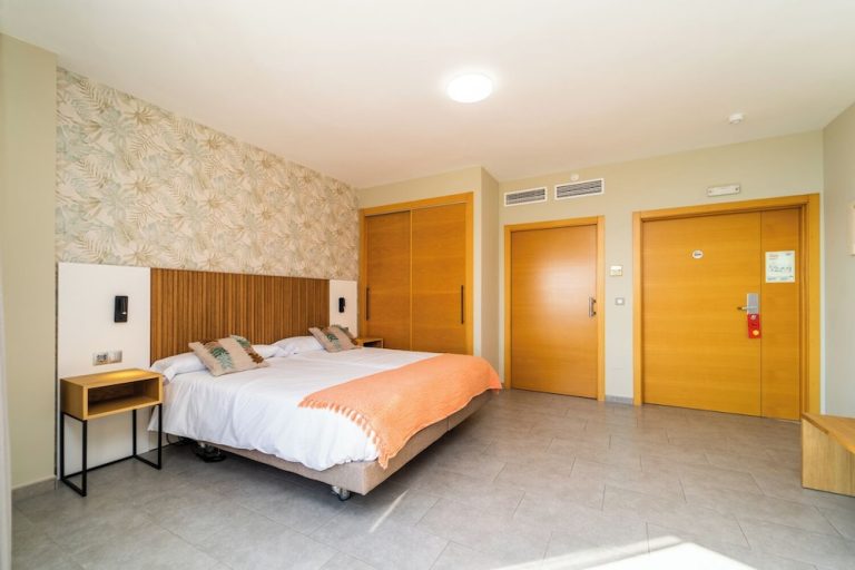 Volo + Hotel Milano - Villajoyosa - Vistamar Hotel Luxury Wellness By DLV -Adults Only- da 325.31€