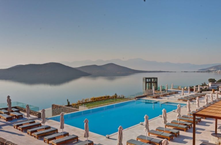 Volo + Hotel Catania - Elounda - Royal Marmin Bay Boutique & Art Hotel da 868.13€