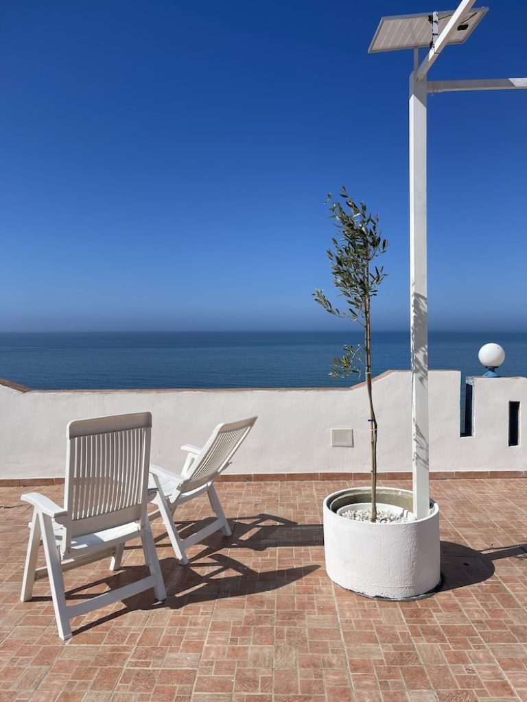 Volo + Hotel Bari - Marinella di Selinunte - Hotel Miramare Garzia da 221.59€