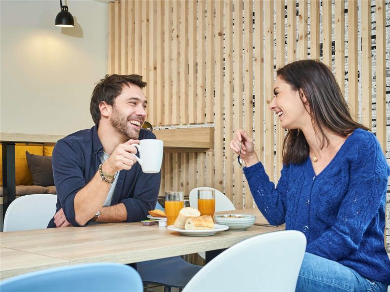 Volo + Hotel Brindisi - Parigi - Aparthotel Adagio Access Paris Saint-Denis Pleyel da 246.69€